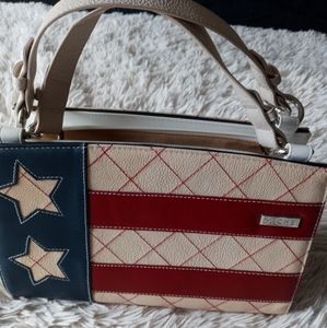Miche base bag with Americana shell